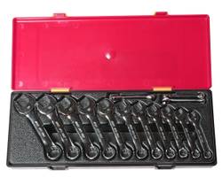 JTC Набор ключей комбинированных 6-19мм 14 предметов в кейсе изгиб 15град. укороченные